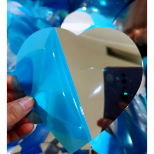 Plastic reflector