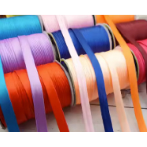 Plastic stretch yarn