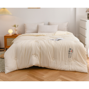 Chemical fiber quilt
