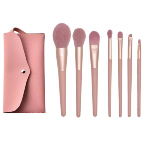 Makeup brush
