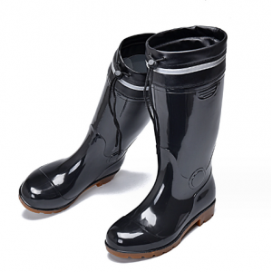 Rubber rain shoes