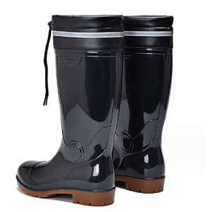 Rubber rain shoes