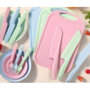 plastic kitchenware