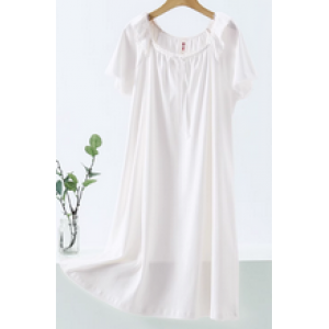 Ladies‘ Nightgown