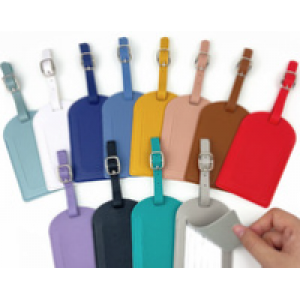 Plastic luggage tags